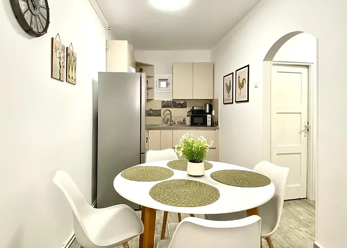 Republique Lejlighed